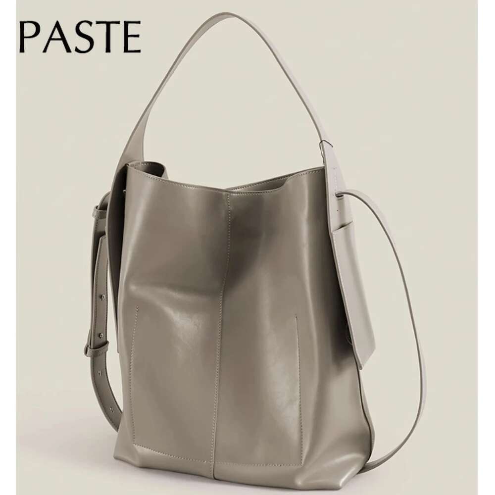 Stylish Easy To Clean Glossy Oil Wax Cow Leather Bucket Tote Slouchy Style Cement Grey Color Leisure Female Shoulder Bag Large