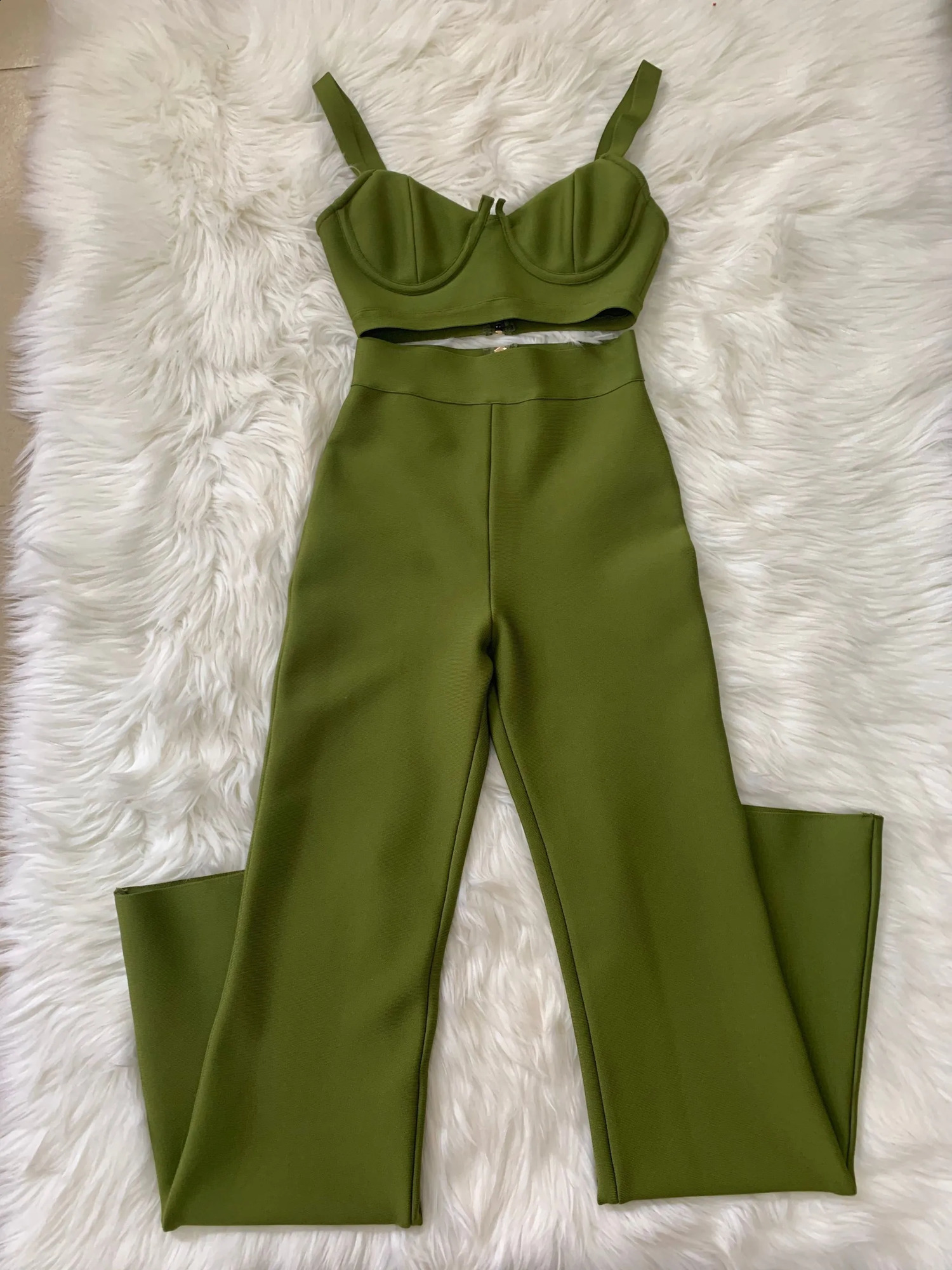 Women Arrival Sexy Low cut Strap Bra TopHigh Waist Flare Pants Two Piece Bandage Set Elgant Fashion Party Wear Vintage 250319