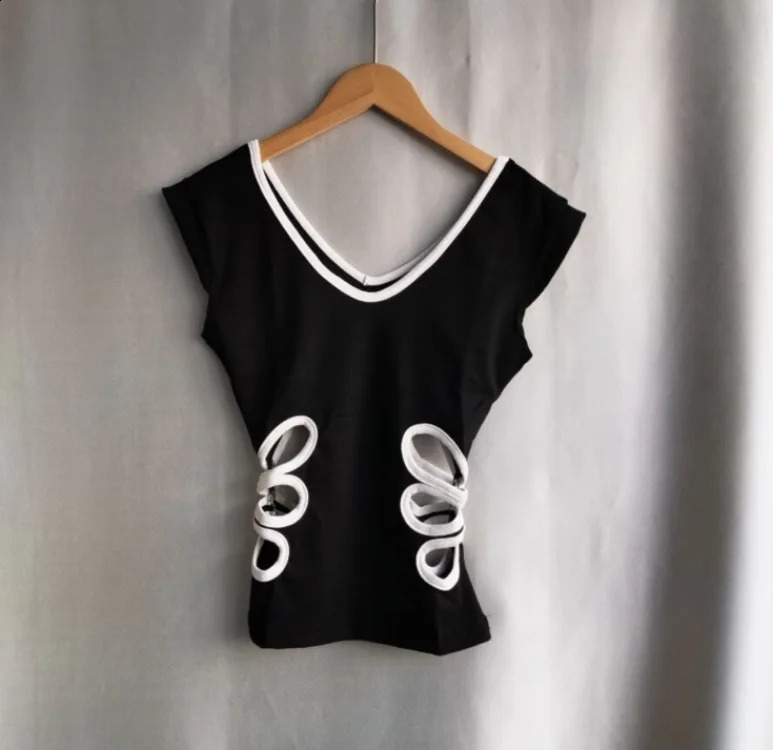 Vintage Hollow Out V Neck Backless Tees Women Summer Grunge Casual Female Tanks Patchwork Contrast Color Crop Top Y2k Aesthetic 250319