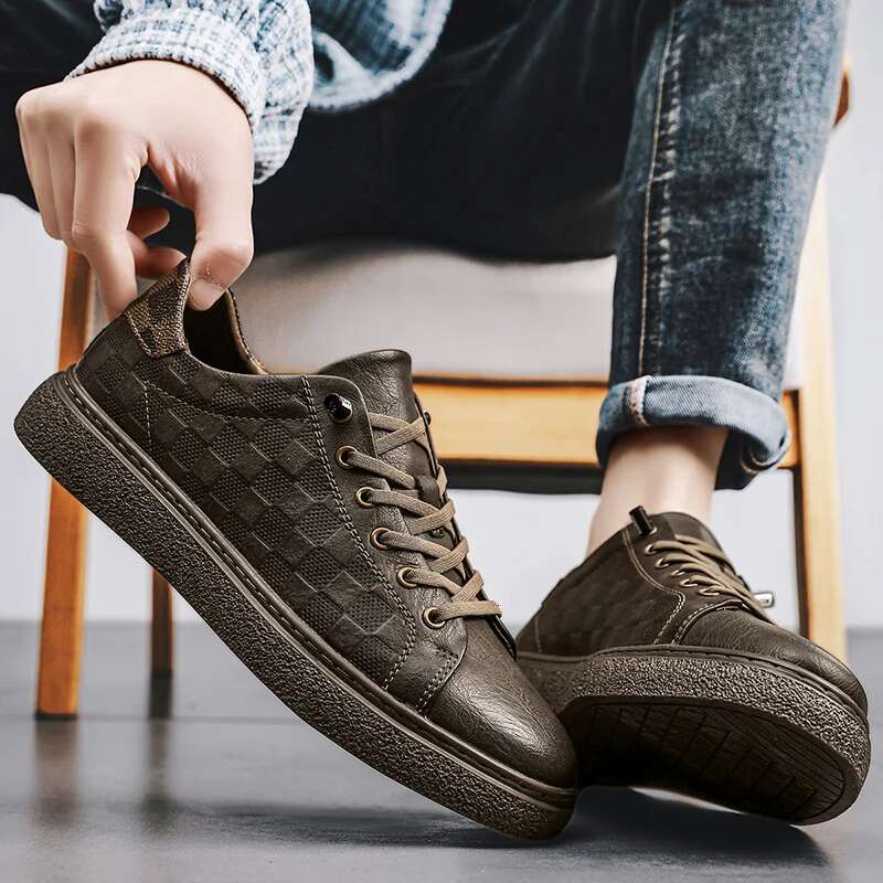 Fashion Basketball Sneakers Commuter Strap Thick Sole Wear Casual Men's Board Shoes