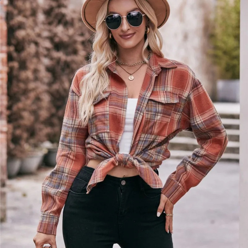 Womens long sleeved autumn button top with casual and fashionable collar oversized loose checkered shirt 250319