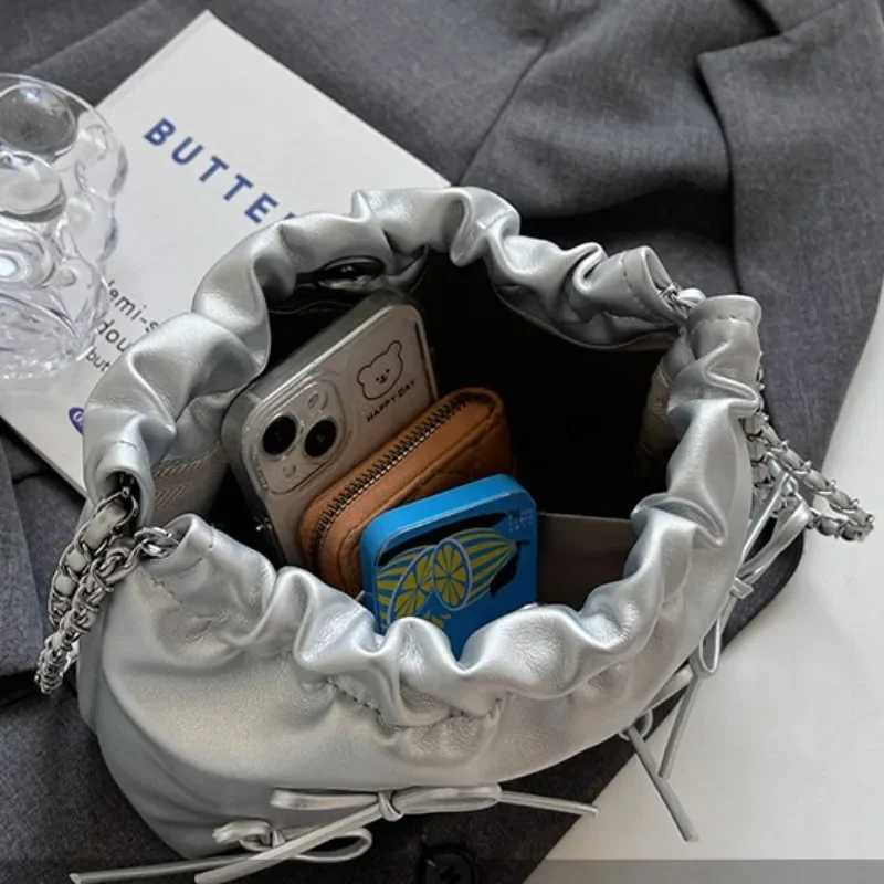 New Arrival New Cute Small Bow Design Womens Ten Font Bag Y2K Style Silver Handbag Leather Cross Body Bag Party Wallet T250318