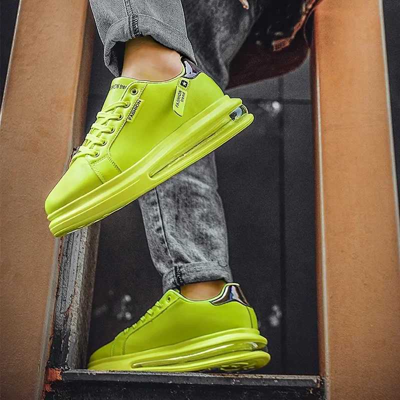 Fashion mens sports shoes casual shoes new soft and comfortable Pu leather shoes breathable flat shoes mens Tenis Masculino Z250319
