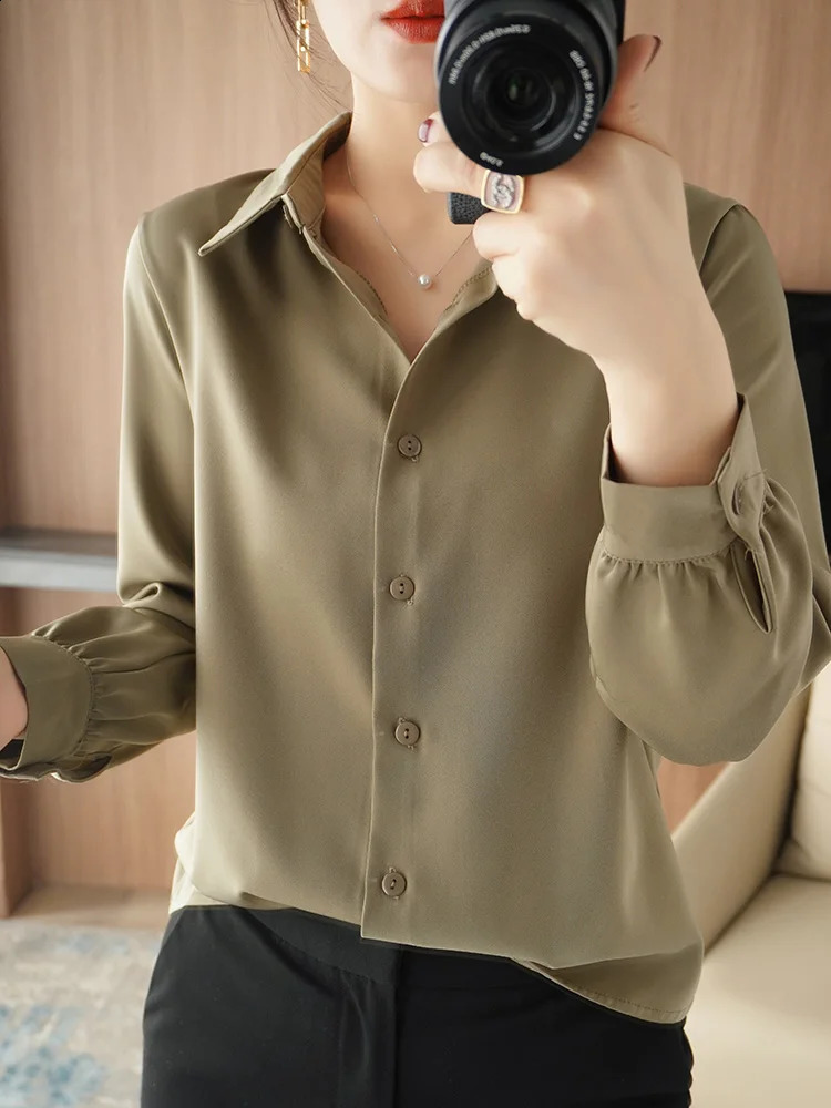Womens long sleeved satin polo neck shirt for spring and summer 2024 warm loose solid cardigan 250319