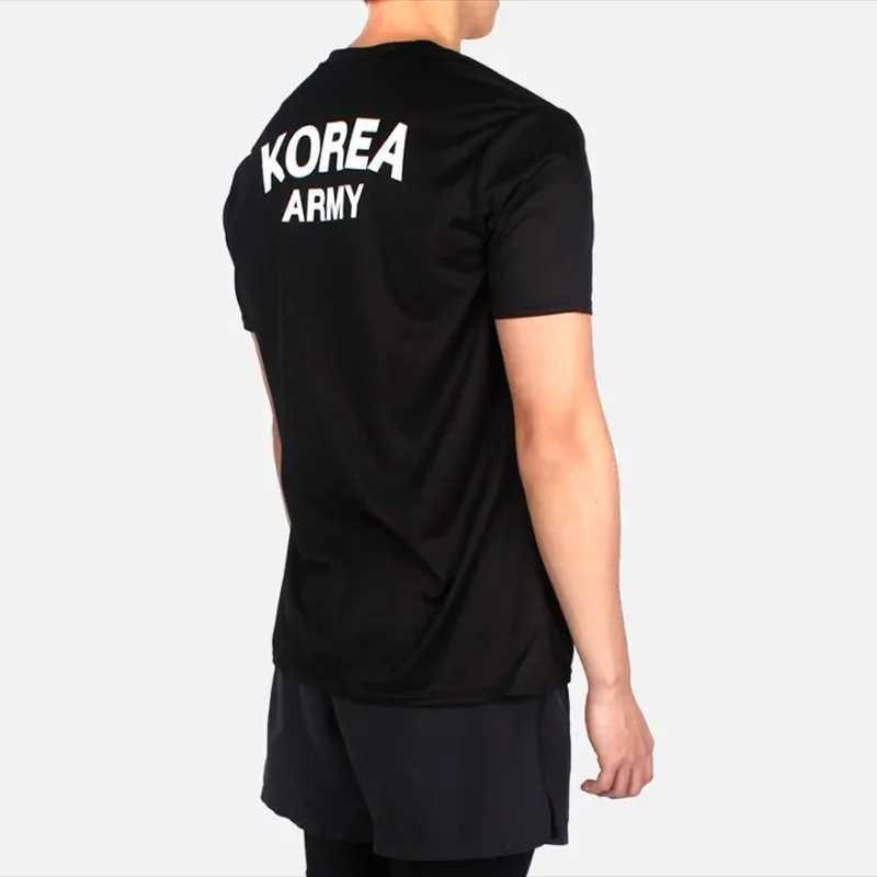 European and American trendy mens casual street T-shirt simple and high-quality round neck short sleeved mens T-shirtT250318