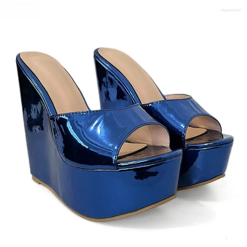 2025 S Fashion Designer Sandals Rontic Arrival Women Summer Mules Unisex Wedges Heels Open Toe Gorgeous Metallic Blue Fuia Shoes US Size