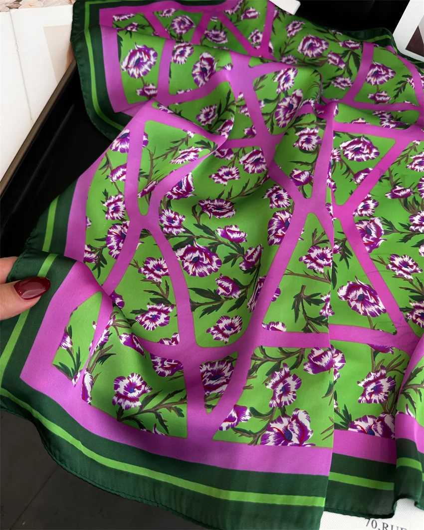 Green printed square scarf elegant satin decorative neck scarf for spring and summer sun protection and windproof scarves X250319