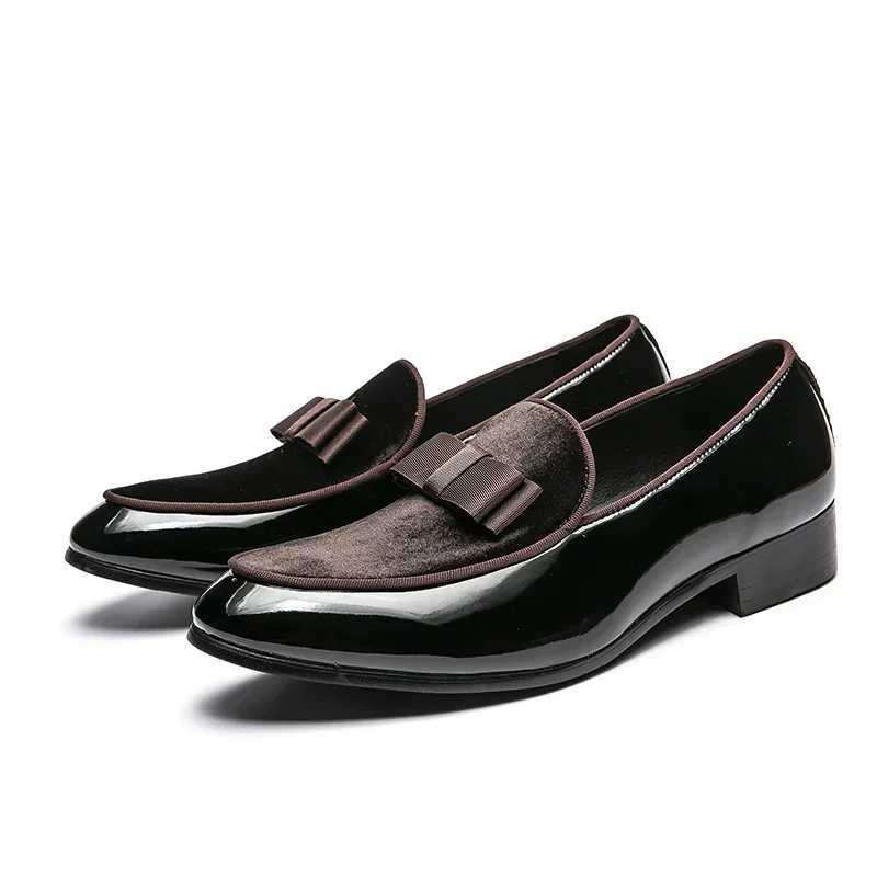 New luxury mens casual Loafers Fi decorative suede driving shoes business formal dress grooms shoes Zapatos HombreXJ250319