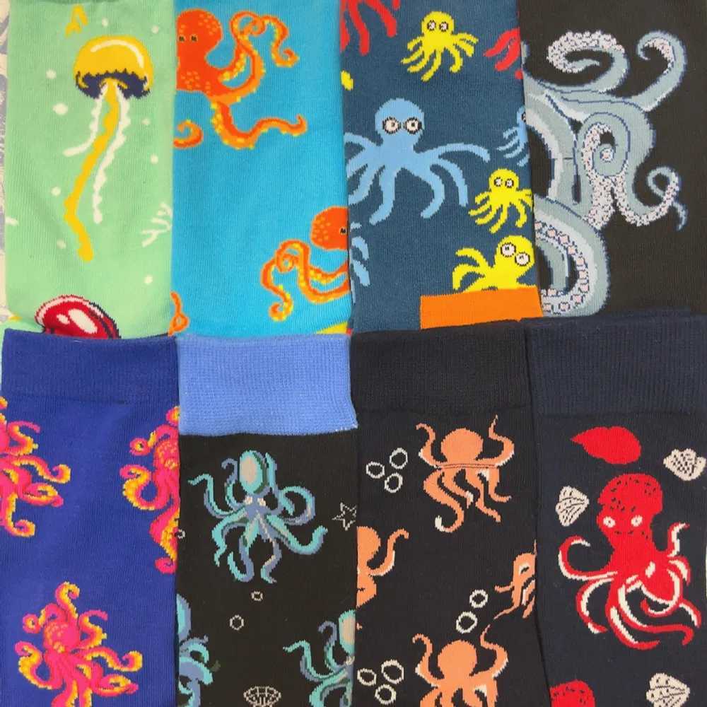 Adult Crew Unisex Cartoon Squid Calamary Octopus Socks Scaleph Jellyfish Jelly Blubbe Seafood Market Aquarium Fun Gift Sox X250319