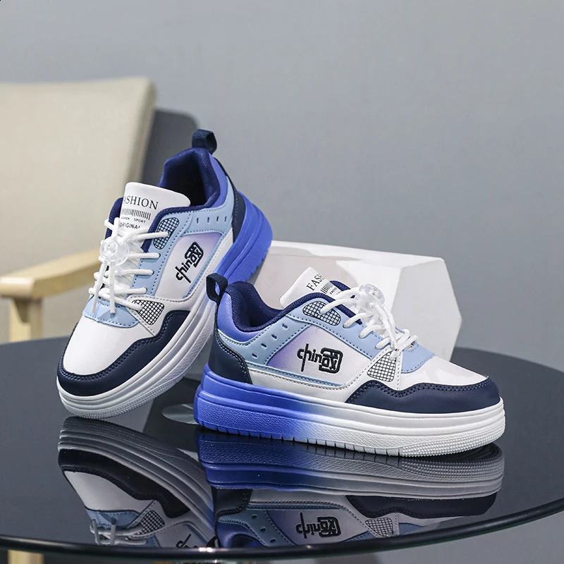 Childrens shoes Boys spring childrens sports shoes Big children boys leather gradient student skates national trend 250319