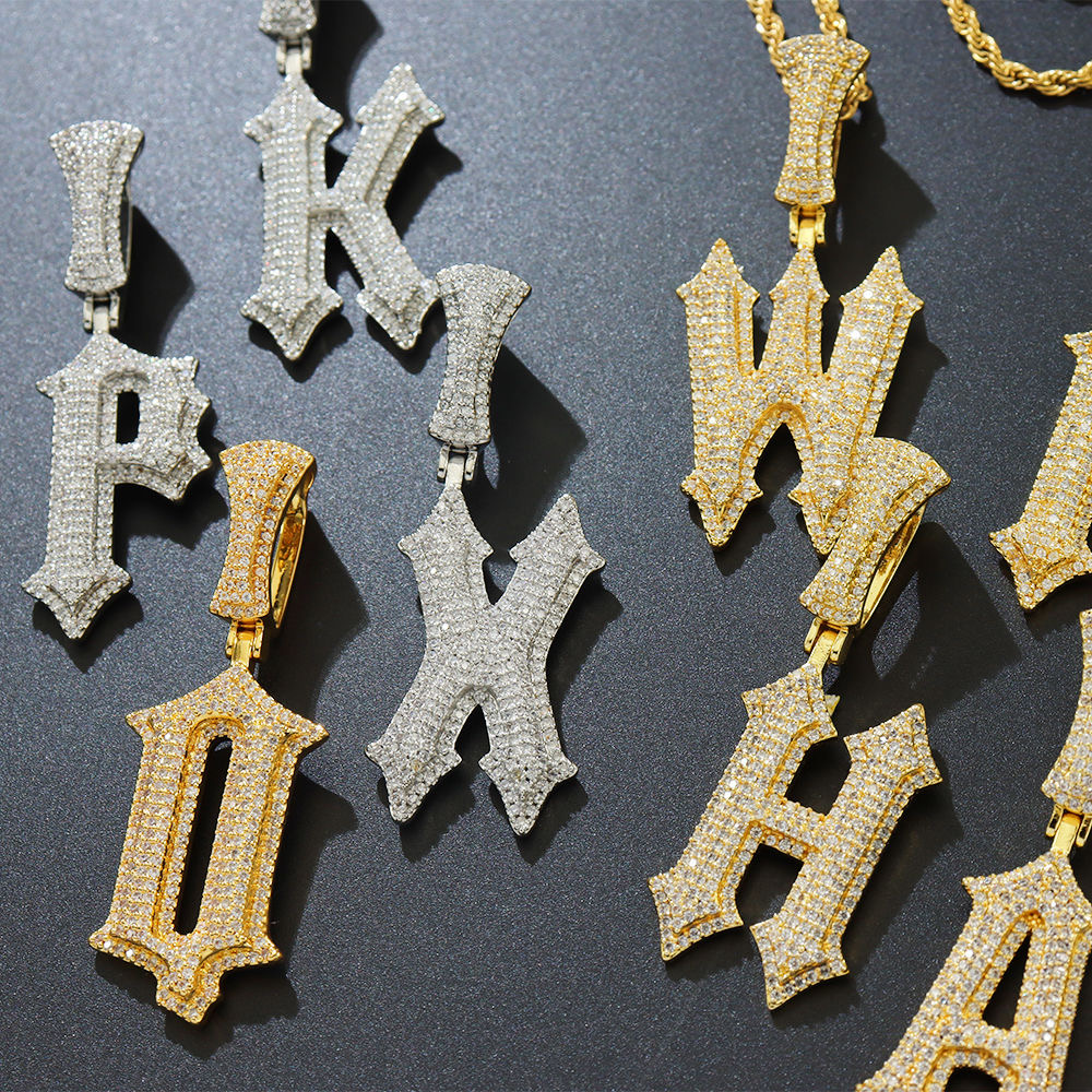 Moissanite A-Z Letter Jewelry Necklace Women Iced Out Prong Setting Pendant Personalized Charms Rapper Super Star Hip Hop Punk