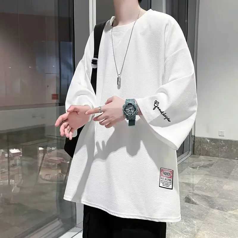 High end sexy mens T-shirt short sleeved ice silk fashion design American style quarter sleeve summer cool T-shirtT250318