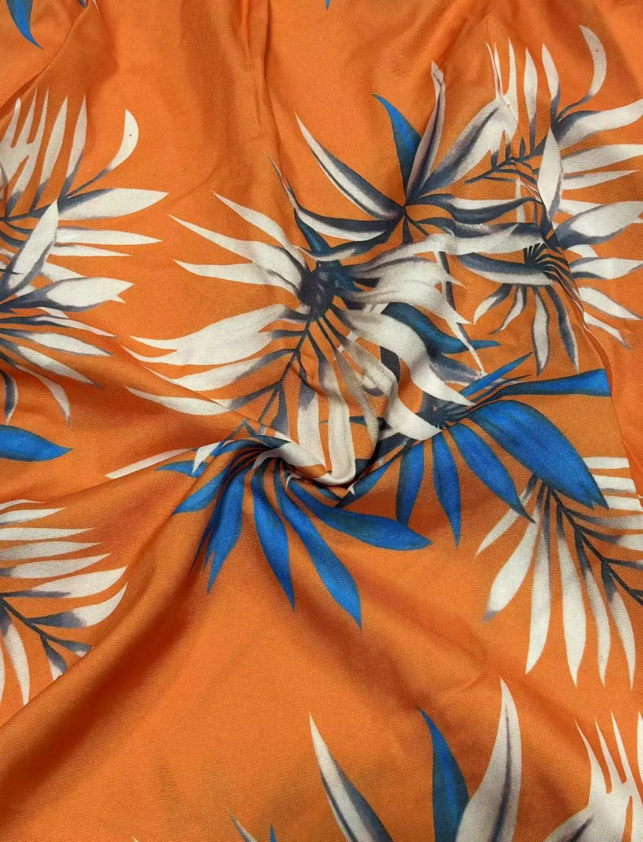 Large size springsummer vacation beach style leaf print dress waist lightweight and breathable essential fabric for 250319