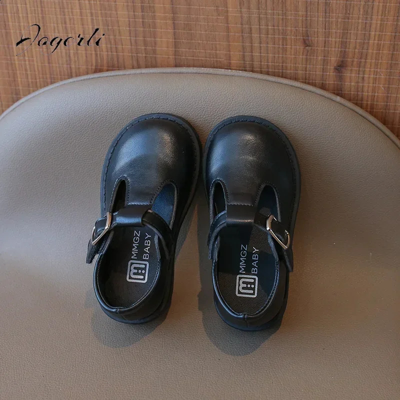 Girls Shoes Spring Fashion Edition Round Head PU Leather Flat Bottom Childrens Soft Student Loafer 250319