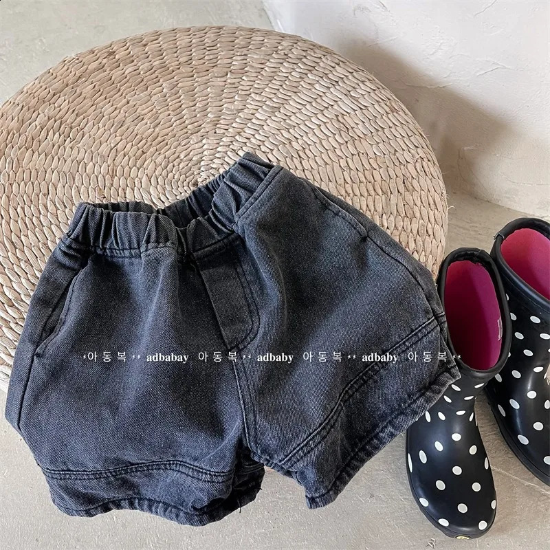 Korean Style Summer Children Denim Shorts Boys and Girls Black Blue Elastic Waist Loose Short Jeans Fashion Kids Pants A122231 250319