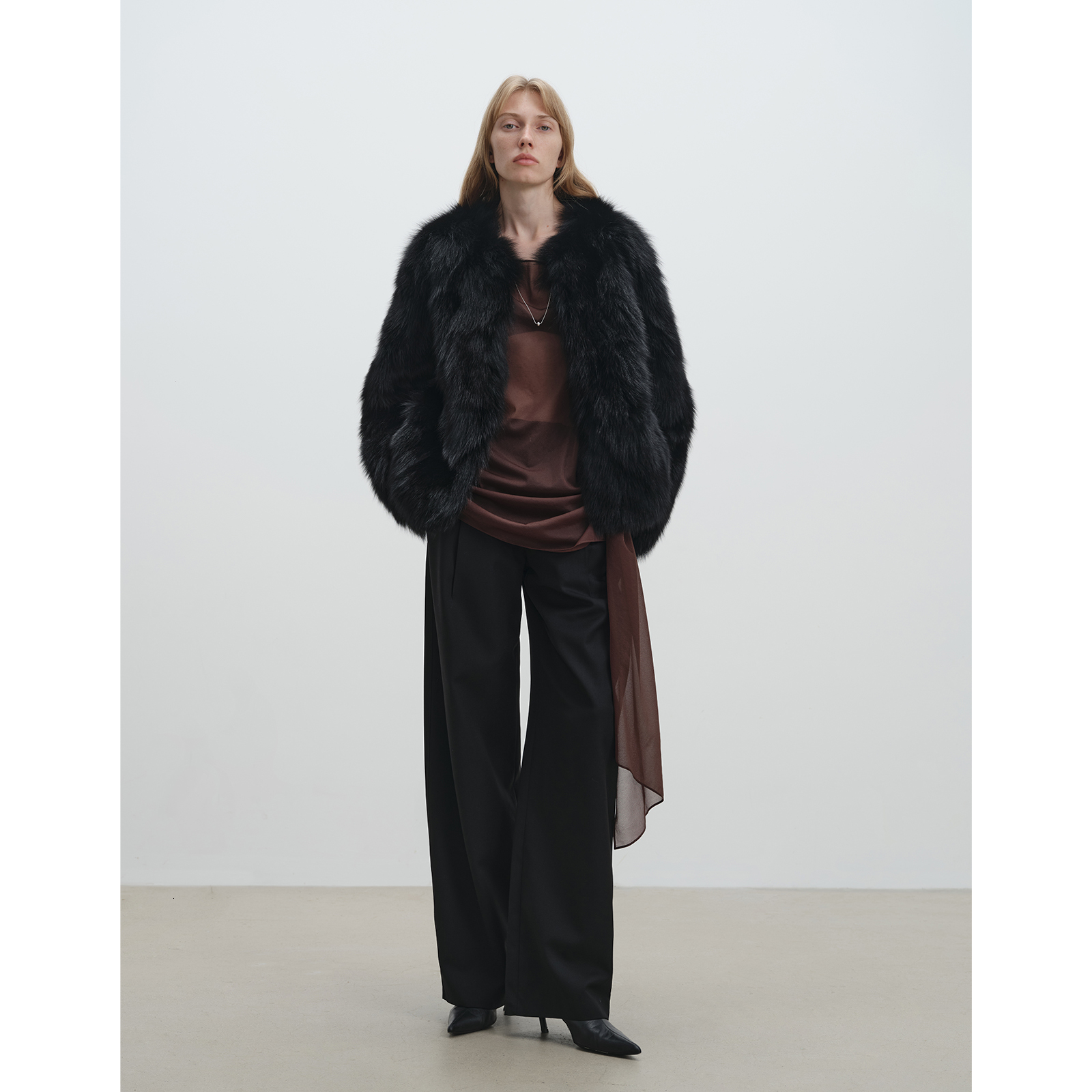 Toka fox triangle neck women's 2024 winter new imitation fur coat