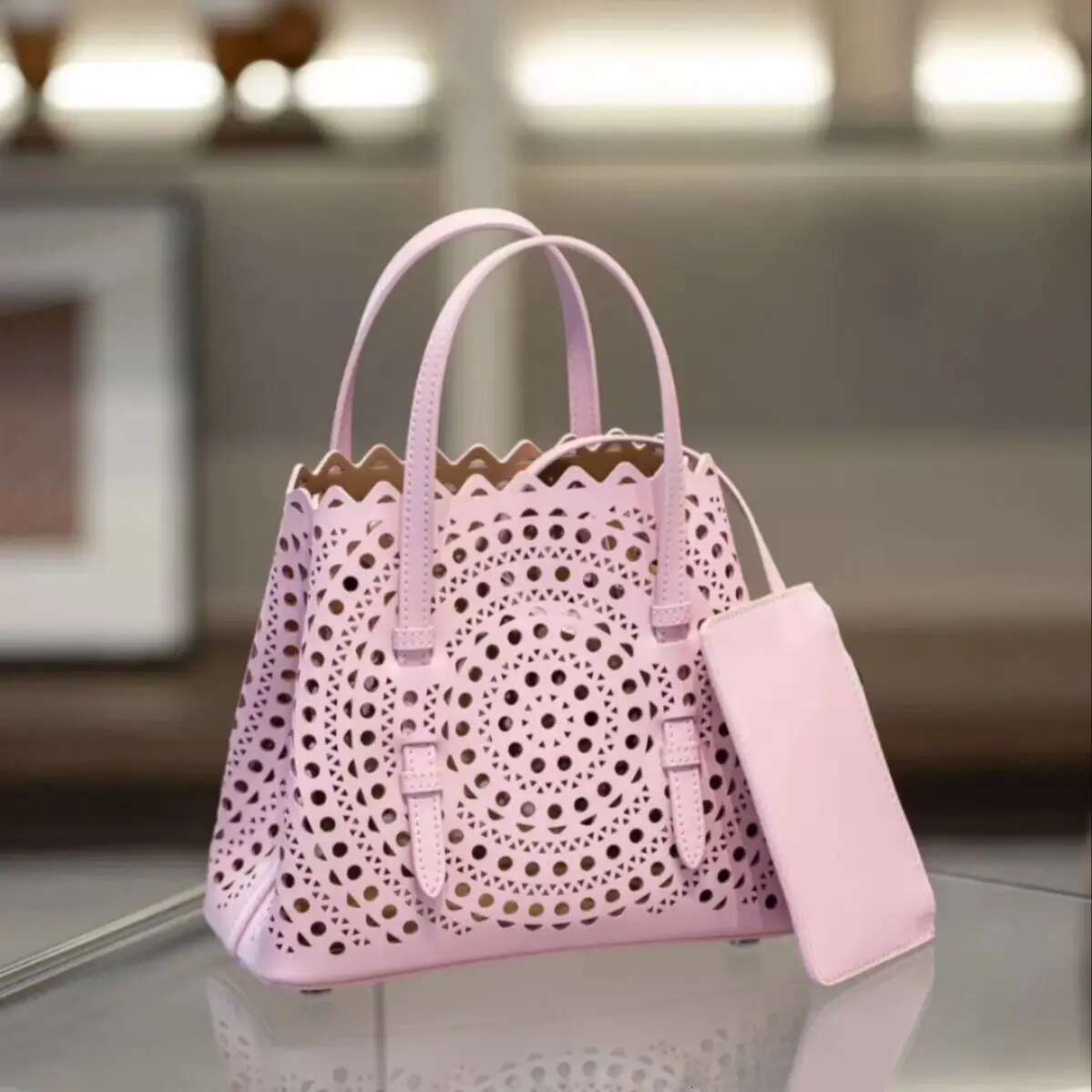 Brand Design High Quality Cowhide Shoulder Handbags For Women 2024 Fashion Large Capacity Genuine Leather Bucket Bag