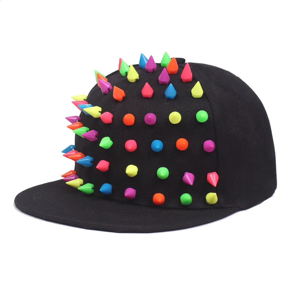 Men and Womens Rivet Flat Hat Punk Rock Hip Hop Stud Baseball Caps Male Female Youth Teenagers Boys Girls 250318