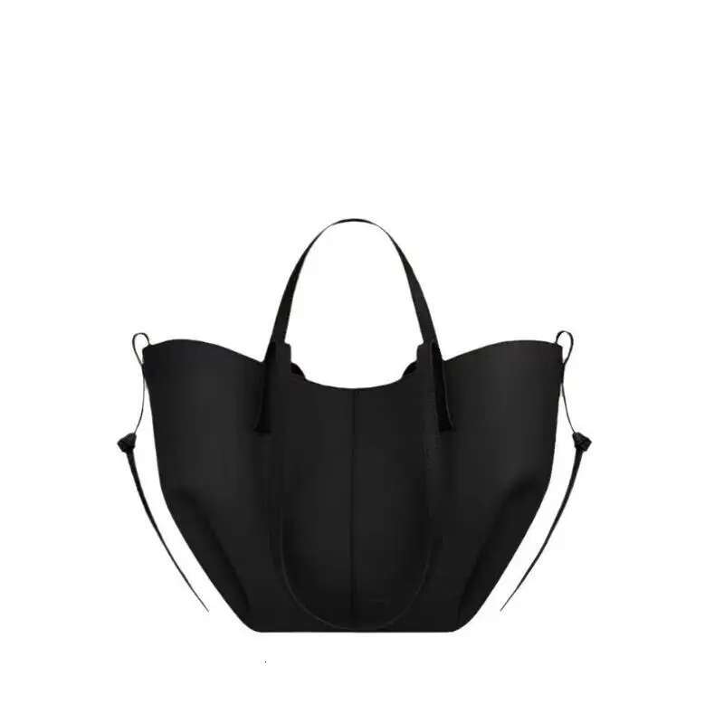 Cross Border Wing Single Shoulder Tote Bag, Retro European And American Niche Bucket Shaped Fashionable Handbag Underarm Bag