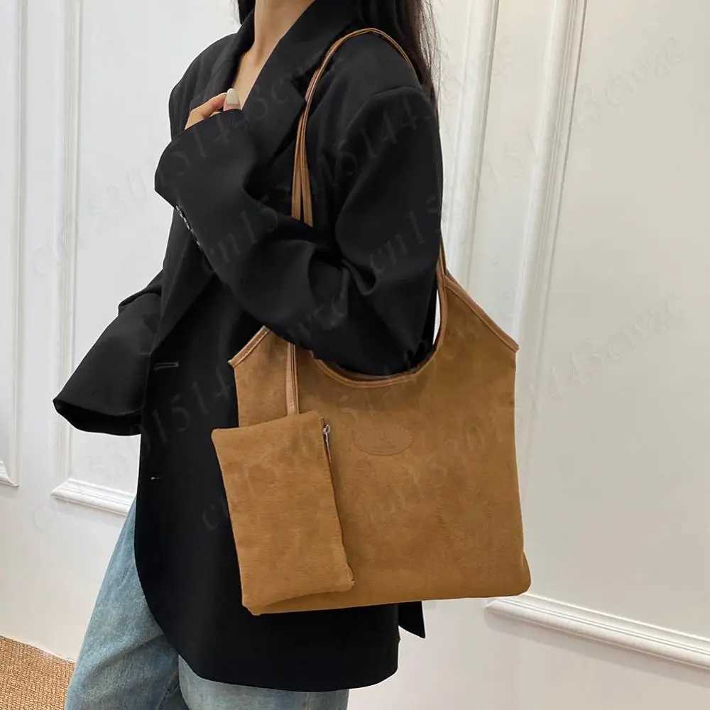Suede Shoder Bag for Wen Suede Tote Bag Slouchy Underarm Bag Magnetic Closure Handbag Solid Color Bucket Bag Travel Hobo Bag Z250318