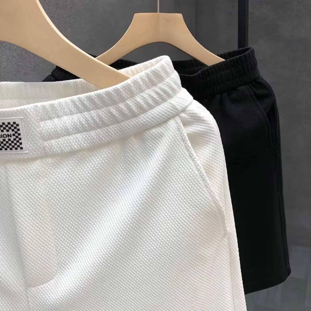 High quality mens summer US gym shorts fashionable white sports shorts street mens wear 2024 W250319
