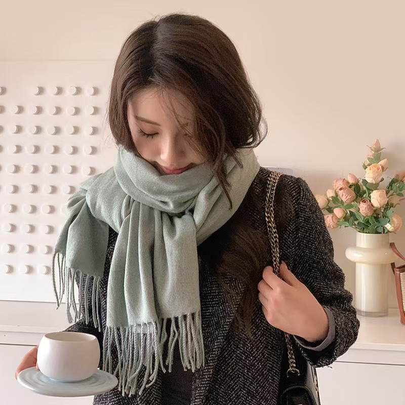 K176 Fine-line gold thread super soft imitation cashmere scarf for women Korean style all-match unisex neck scarf solid color 2024 new style