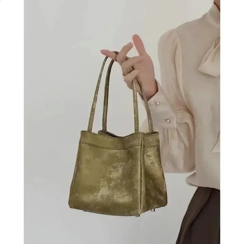 Xiuya Aesthetic Silver Women Handbag Chinese Bucket Bag Small Premium Retro Womens Horizontal Bag 250317