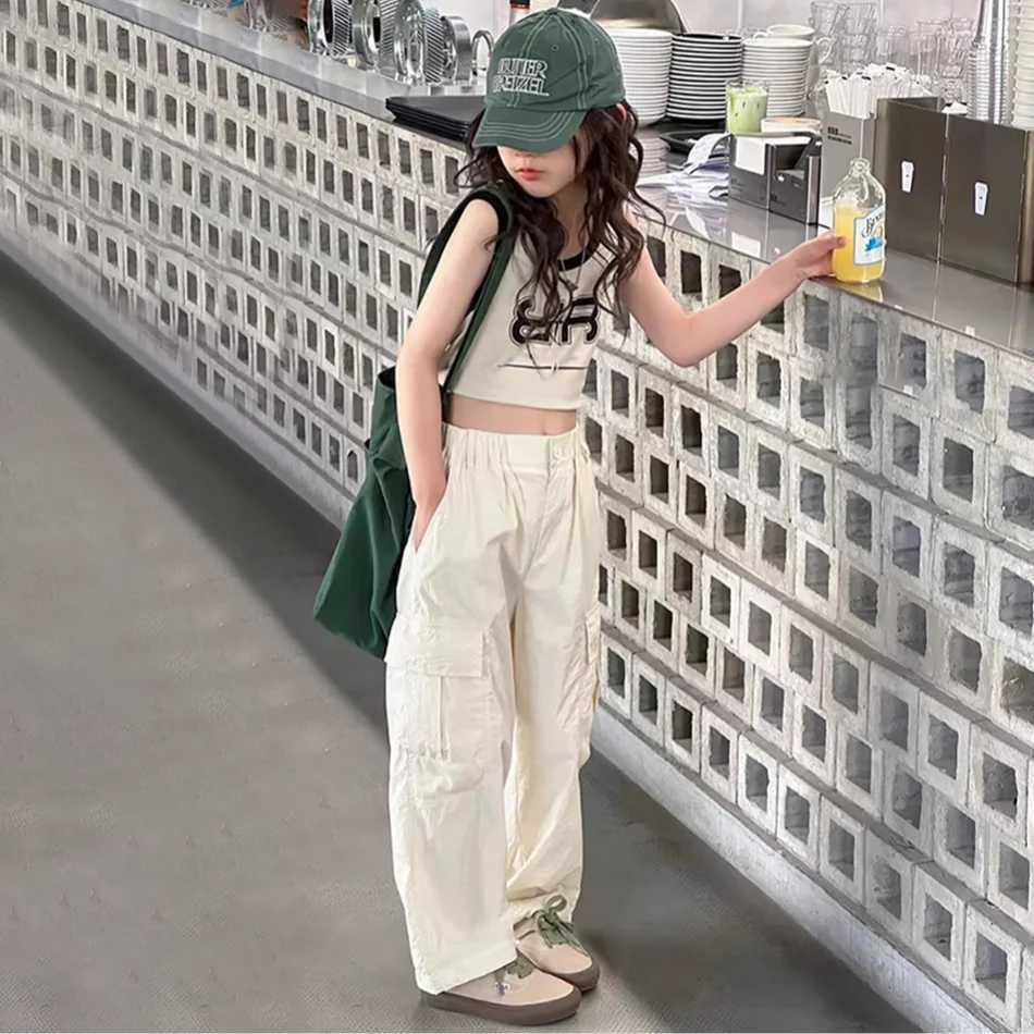 Girls lightweight mosquito proof cargo pants breathable fabric perfect for summer outdoor adventure activities and casual clothingT250318