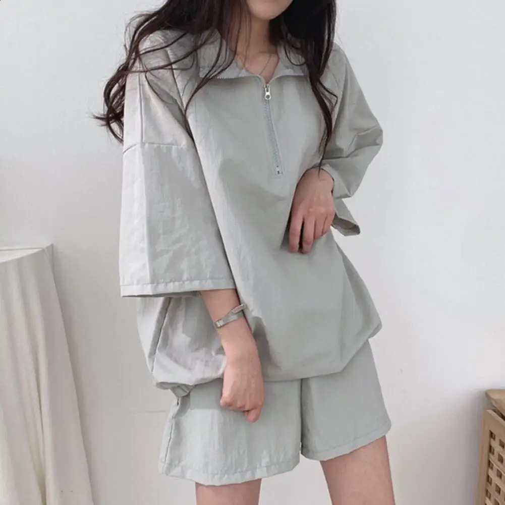 Women Top Shorts Suit Womens Zipper Neck Tracksuit Set with Oversized Top Shorts Solid Color Loose Fit Turn-down for Female 250318