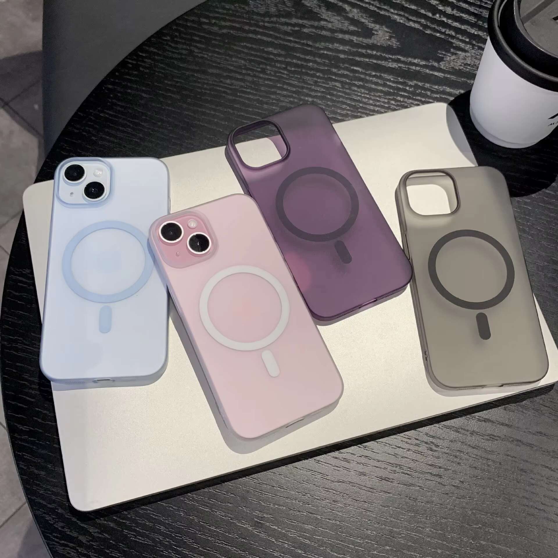 Skin Feeg Transparent Matte Magnetic Wireless Charge Phone Case for iPhone 15 14 13 12 Pro Max Shockproof Hard PC Clear Cover
