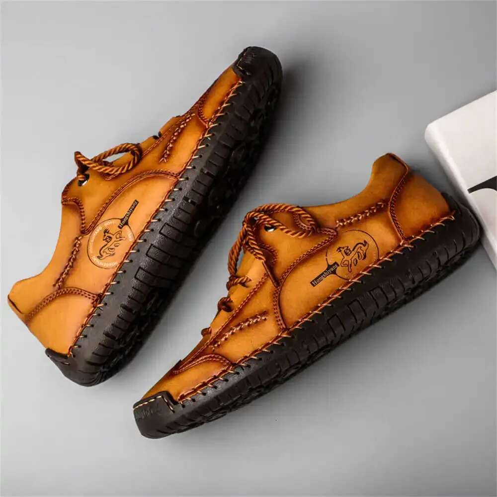 2025 new men's shoes casual design sports shoes boots designer fashionable black sports shoes special price industrial sewing