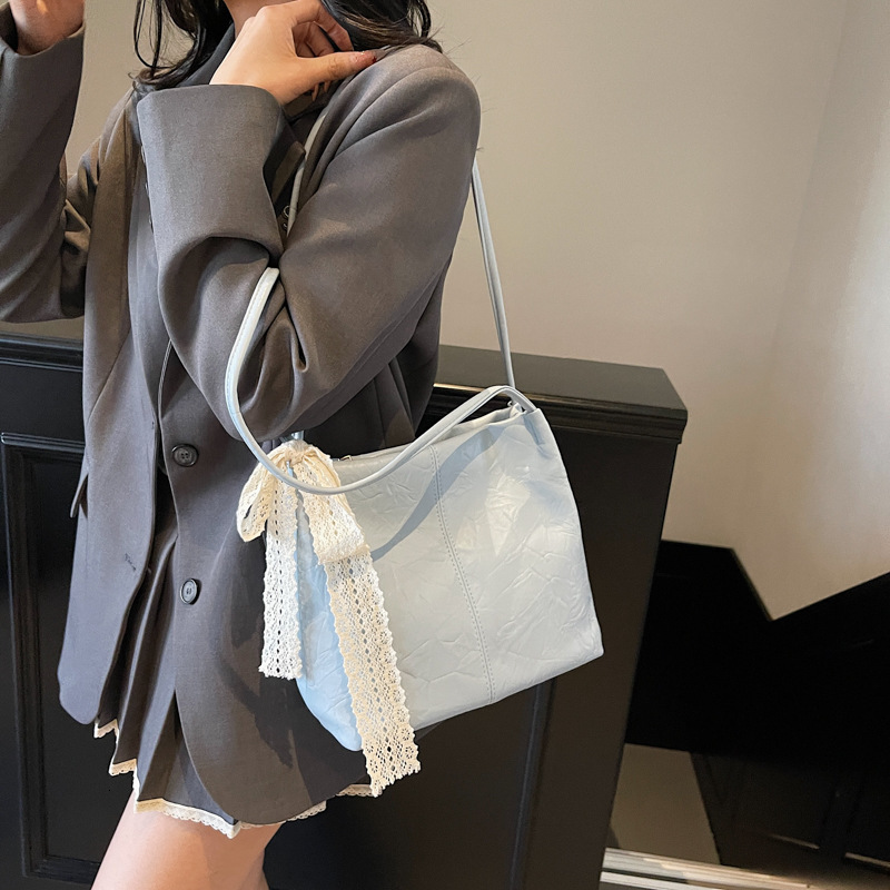 Korean Version Lace Shoulder For Women 2025 New Trendy Commuting Simple Underarm Tote Fashionable Casual Bucket Bag Fashion Shoulder Bags