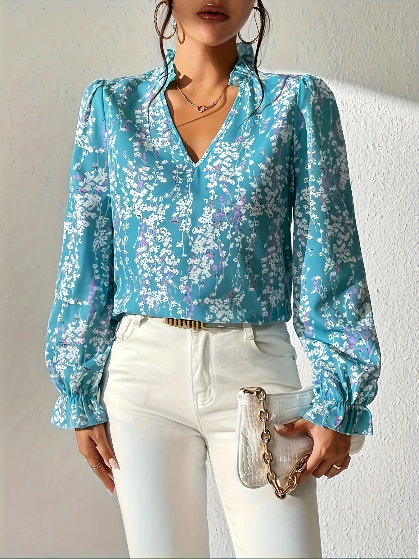 Spring and summer womens Vneck long sleeved shirt with fashionable printed n suitable for daily casual wear 250319