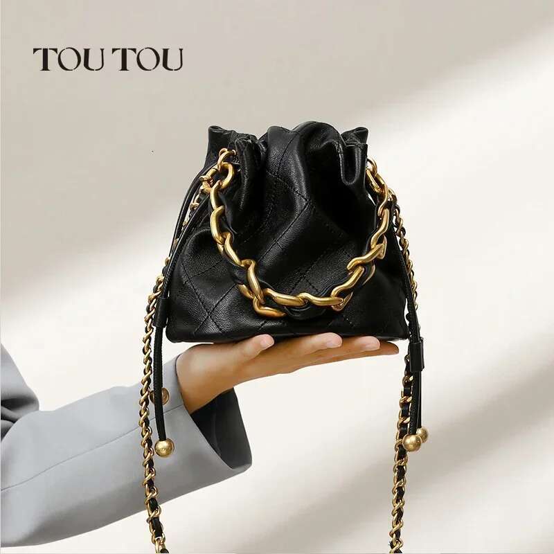 TOUTOU Genuine Leather Quilted Drawstring Bucket Bag Women With Chain Strap Crossbody Handbag For Daily Use And Commuting