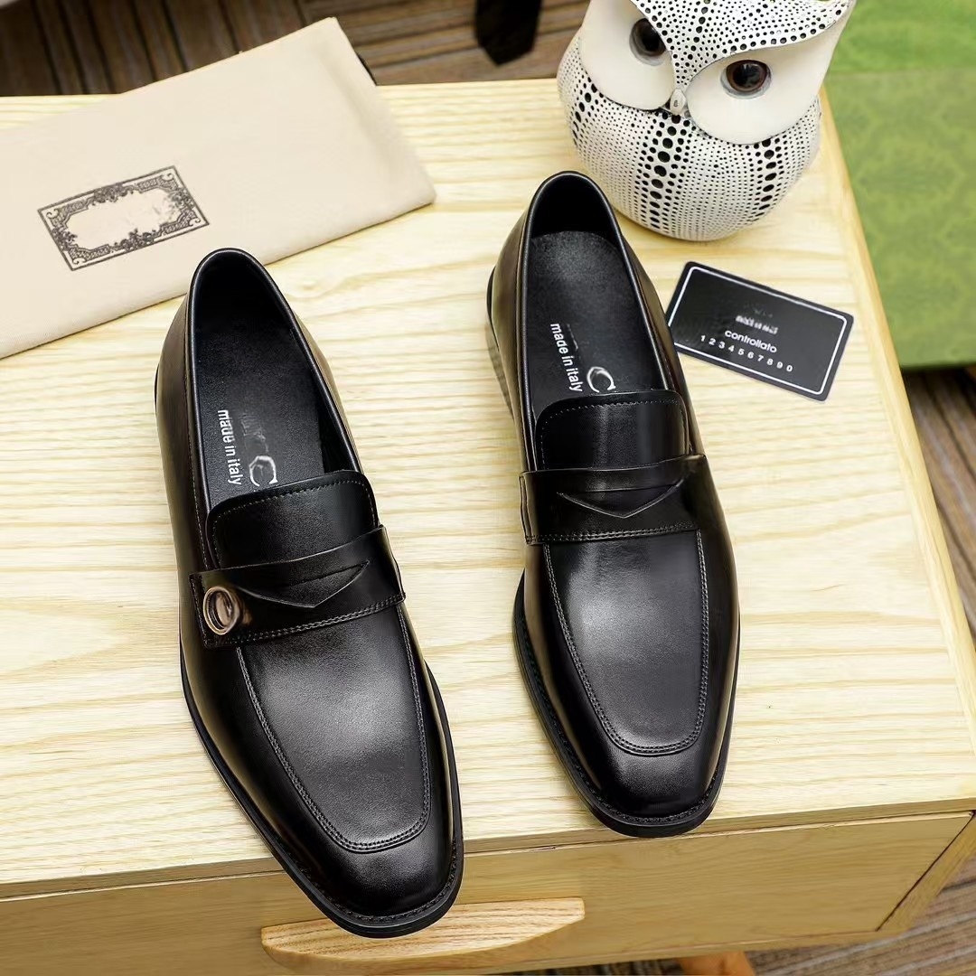 luxurious Italian men dress shoes 2025 Oxford Genuine Leather Moccasins Brown Black Men Designer Loafers shoes Men Classic High Quality Wedding Office 38-47 size