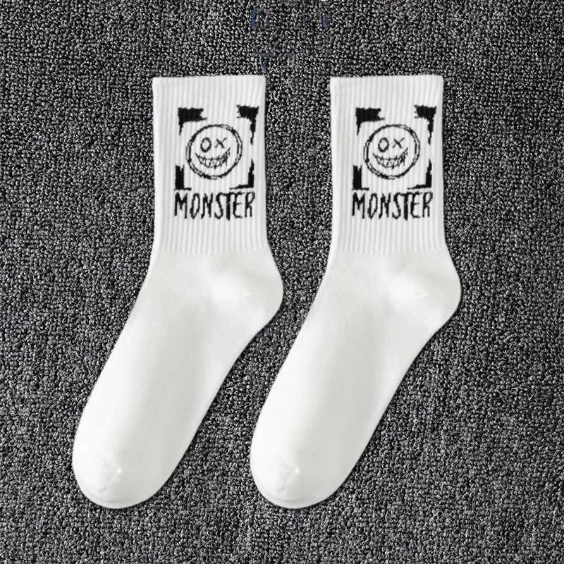 Ghostface 46 Couple Sports Socks Spring/Summer Basketball Socks Black and White Long Socks Mens Mid Socks Hip Hop X250319