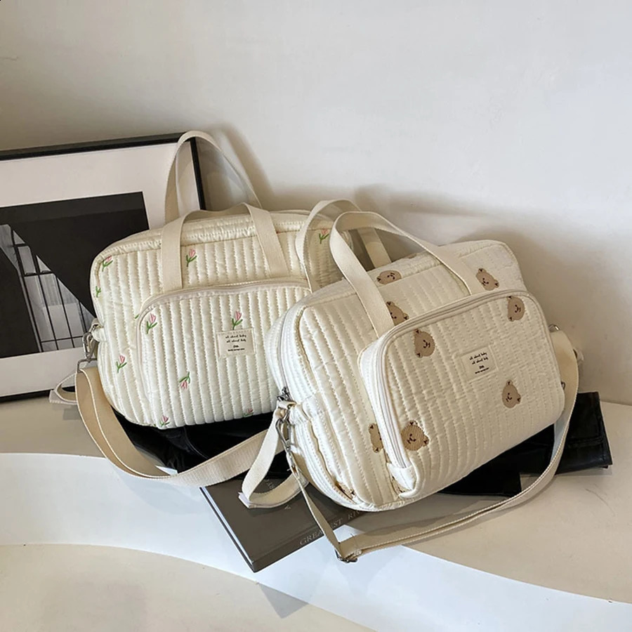 Cute Bear Flower Embroidery Pattern Baby Beige Cotton Fabric Zipper Diaper Handbag Luggage Bag 250319