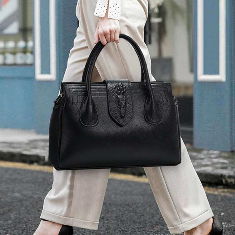 Aidrani 2024 Fashion Genuine Leather Handbag Large Capacity Women's Briefcase 100% Soft Cowhide Square Bag