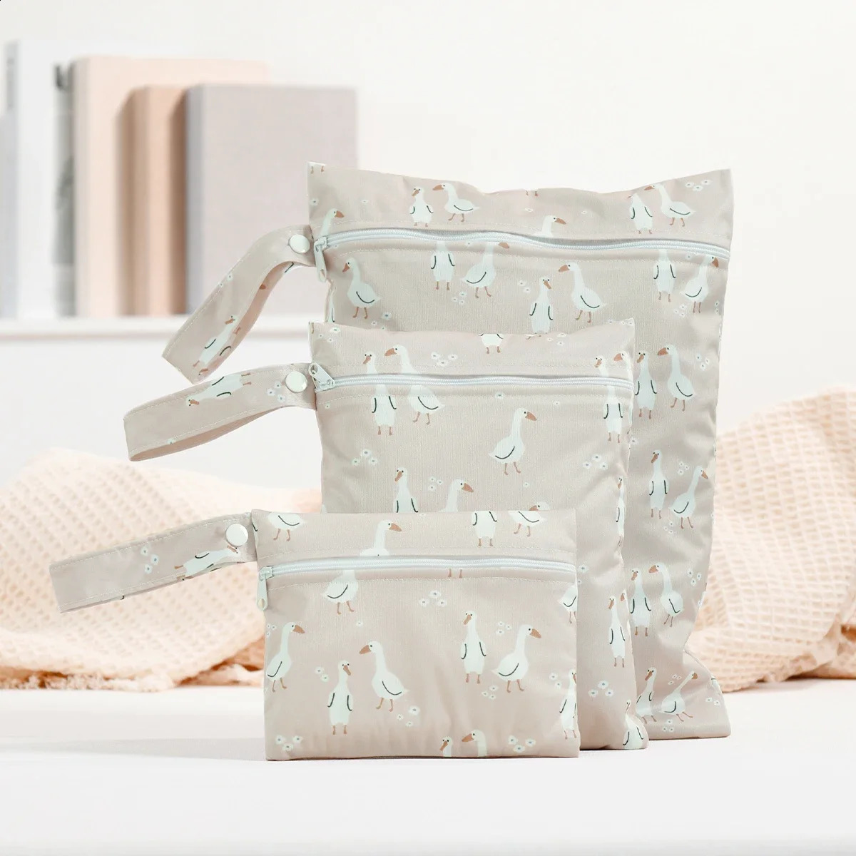 Elinfant 3PCS Recycled Fabric Waterproof Wet Dry Bag Portable Diaper Bag Sanitary Storage Bag 250319