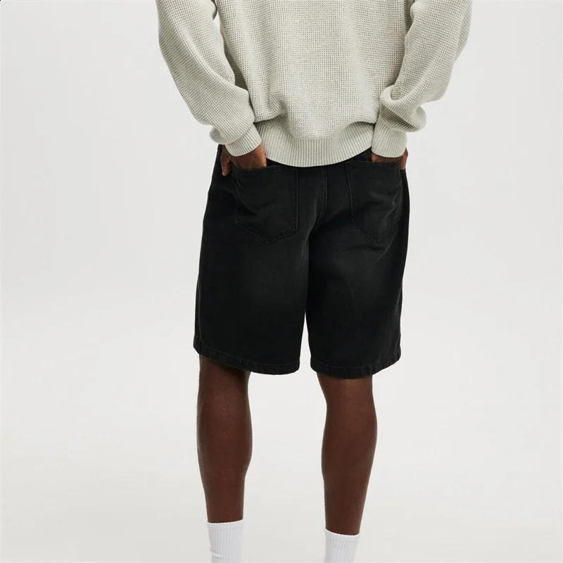 Mens retro washed denim shorts loose fit high waist creating a fashionable summer look 250319