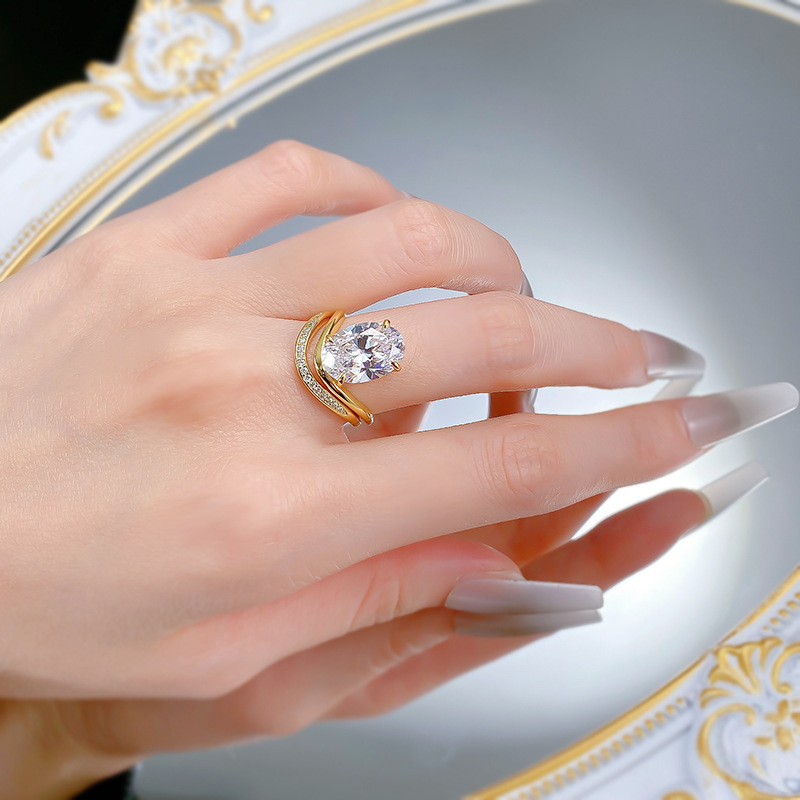 2025 Choucong Brand Top Sell Wedding Rings Elegant Deluxe Jewelry Real 100% 925 Sterling Silver 18K Gold Oval Cut White Moissanite Diamond Women Coupl