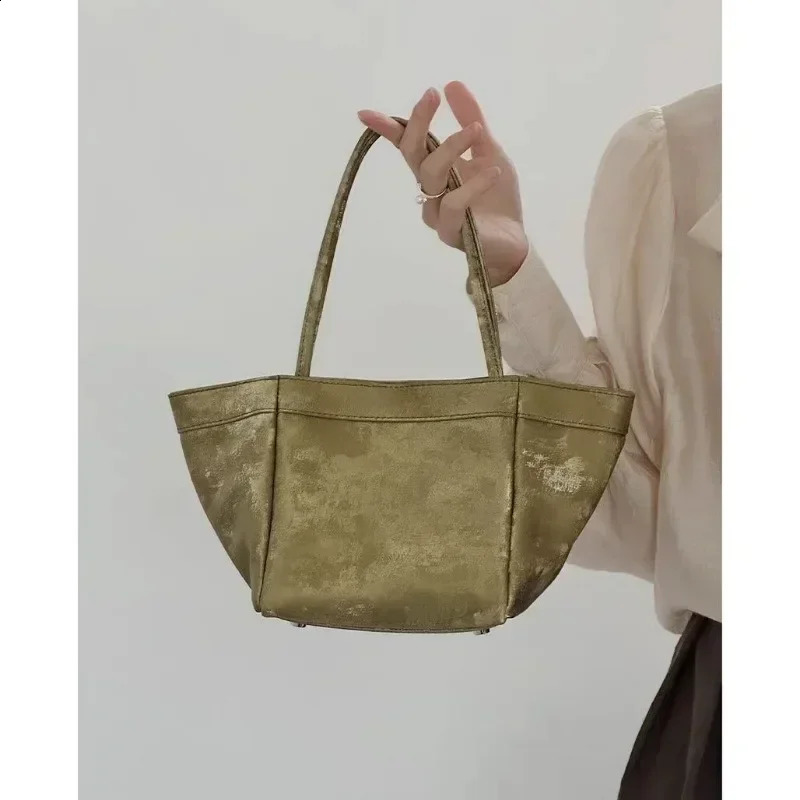 Xiuya Aesthetic Silver Women Handbag Chinese Bucket Bag Small Premium Retro Womens Horizontal Bag 250317