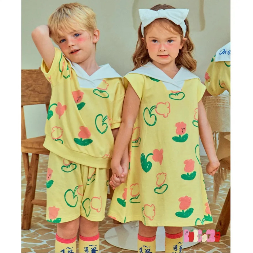 Childrens Short-sleeved Suit 2025 Summer Printing Lapel Fashion Boys T-shirt Cotton Sweet Girl Dress Childrens Clothing 250319