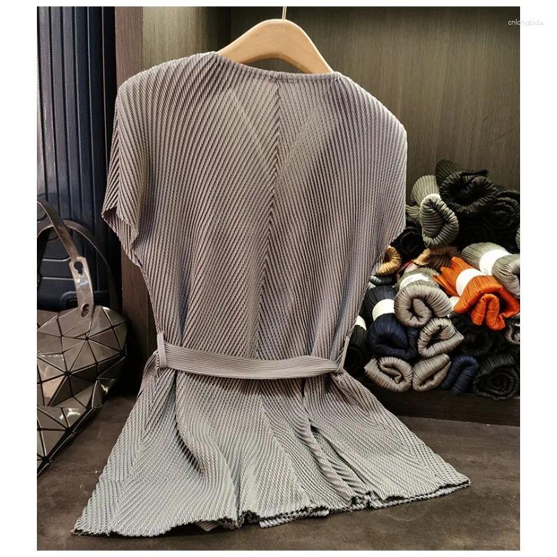 Women's Vests Miyake Pleated Jacket Premium Feeling Button Pleat Top Peplum Loose Slim Short Sleeve Fold Women 2025 Summer