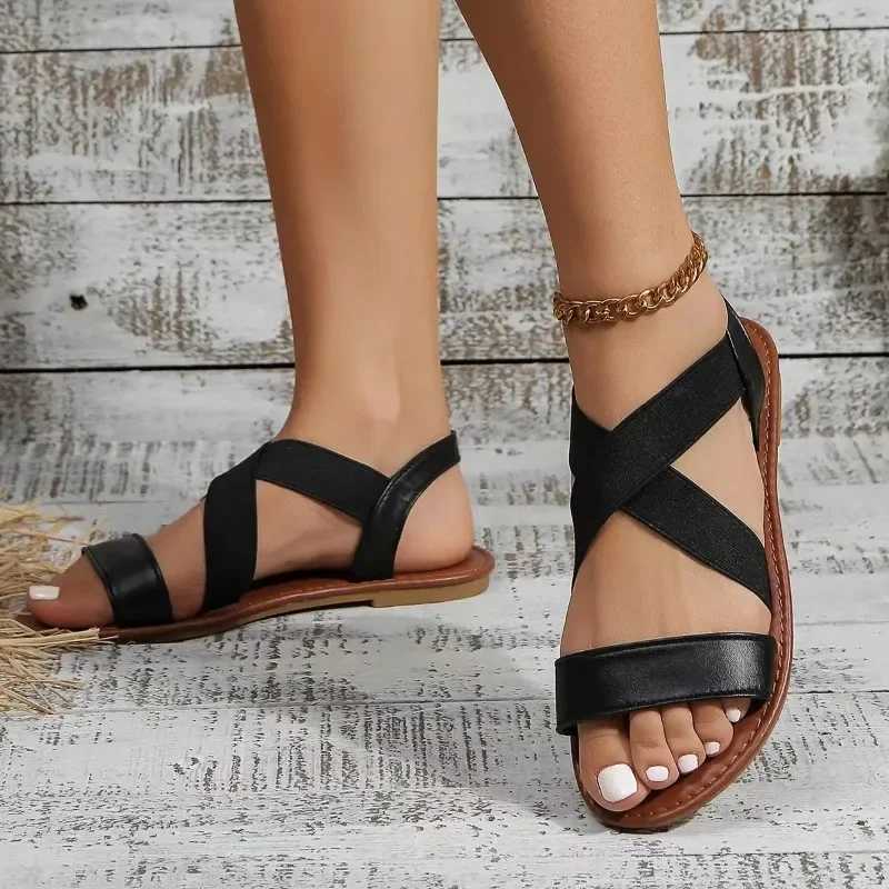 New Arrival Summer new womens flat Roman sandals with non slip rubber soles fashionable womens shoes T250318