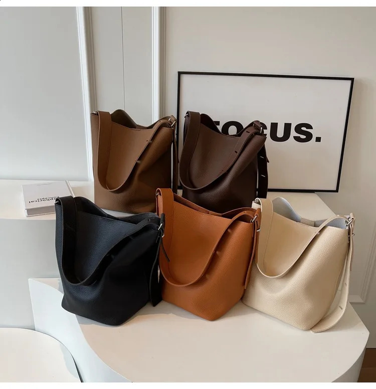 Retro PU Leather Bucket Shoulder Bag for Women Korean Fashion Womens Handbag Large Capacity Underarm Bag 250317