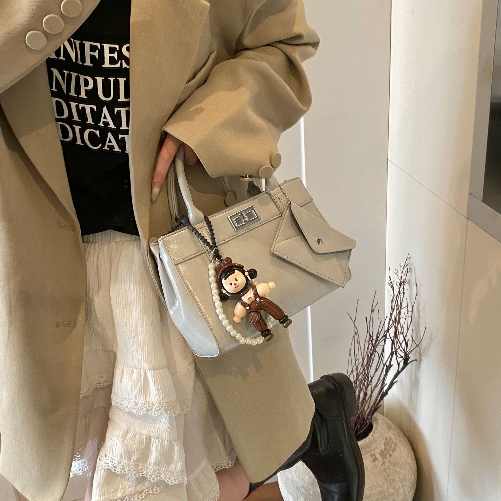 High End Niche For Women 2025 New Spring And Summer Versatile Crossbody Popular Handbag Bucket Bag Fashion Shoulder Bags