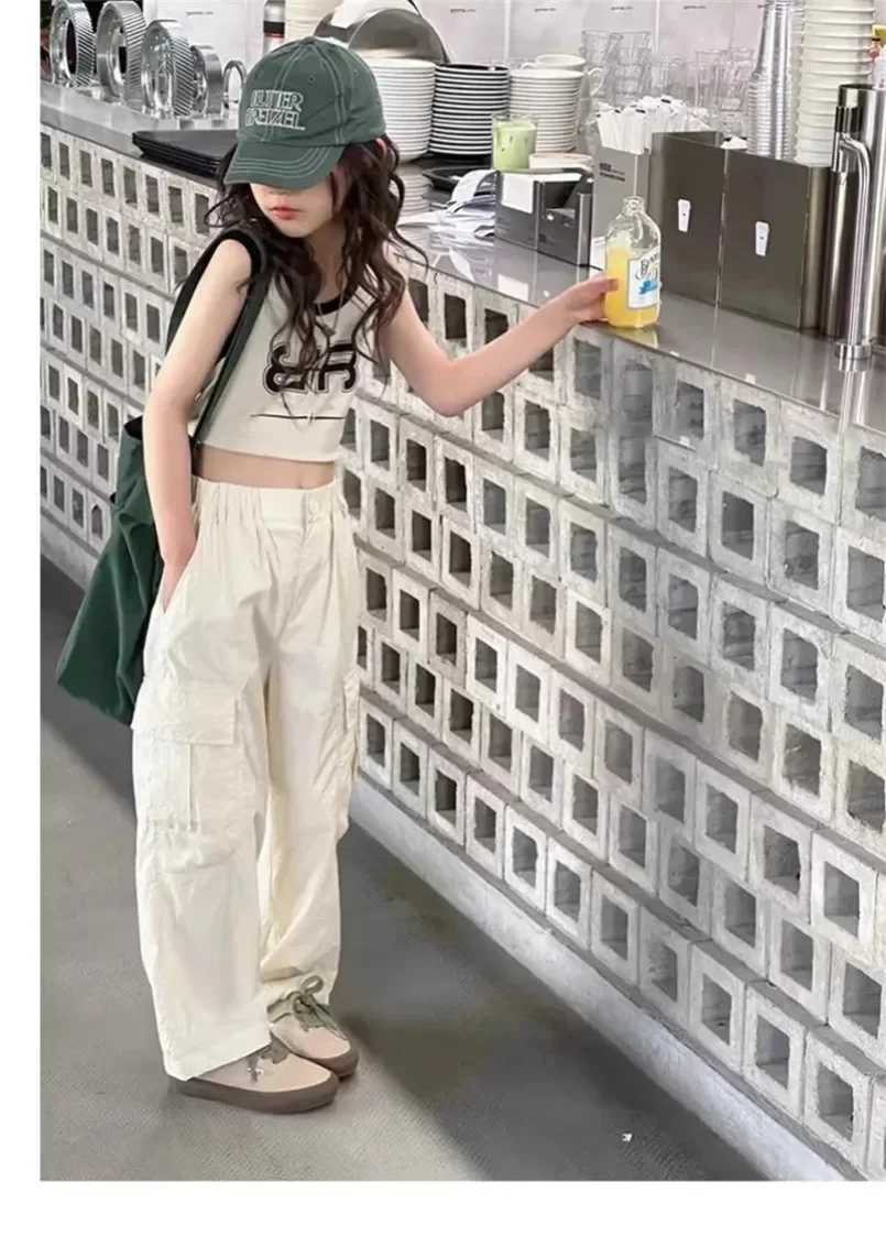 Teenage girl cargo pants childrens fashionable casual pocket design loose Trouser childrens sports pants streetwear pants fashionable and cool 5-14YT2