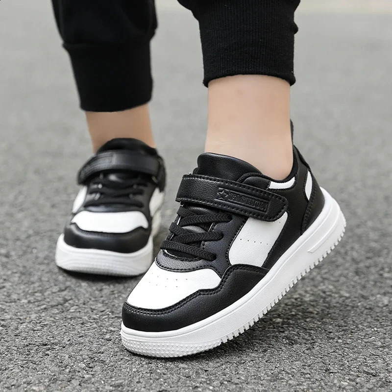 Casual Leather Sneakers for Children Solid Color Fashion Skateboarding Shoes for Kids Comfortable Low Top Trainers for Boys 250319