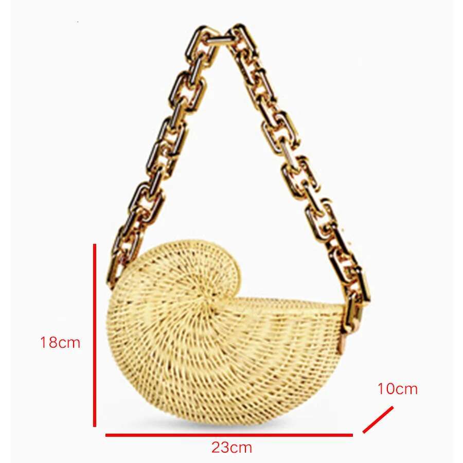 Woven Straw Popular Conch Shell Shaped Rattan Personalized Acrylic Chain Shoulder Bags